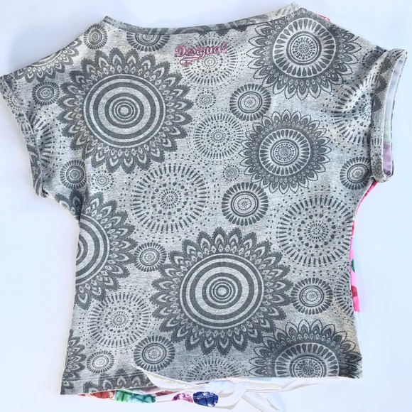 Sz 5-6 Desigual T-shirt with jewel print “jewels” - Picture 3 of 4
